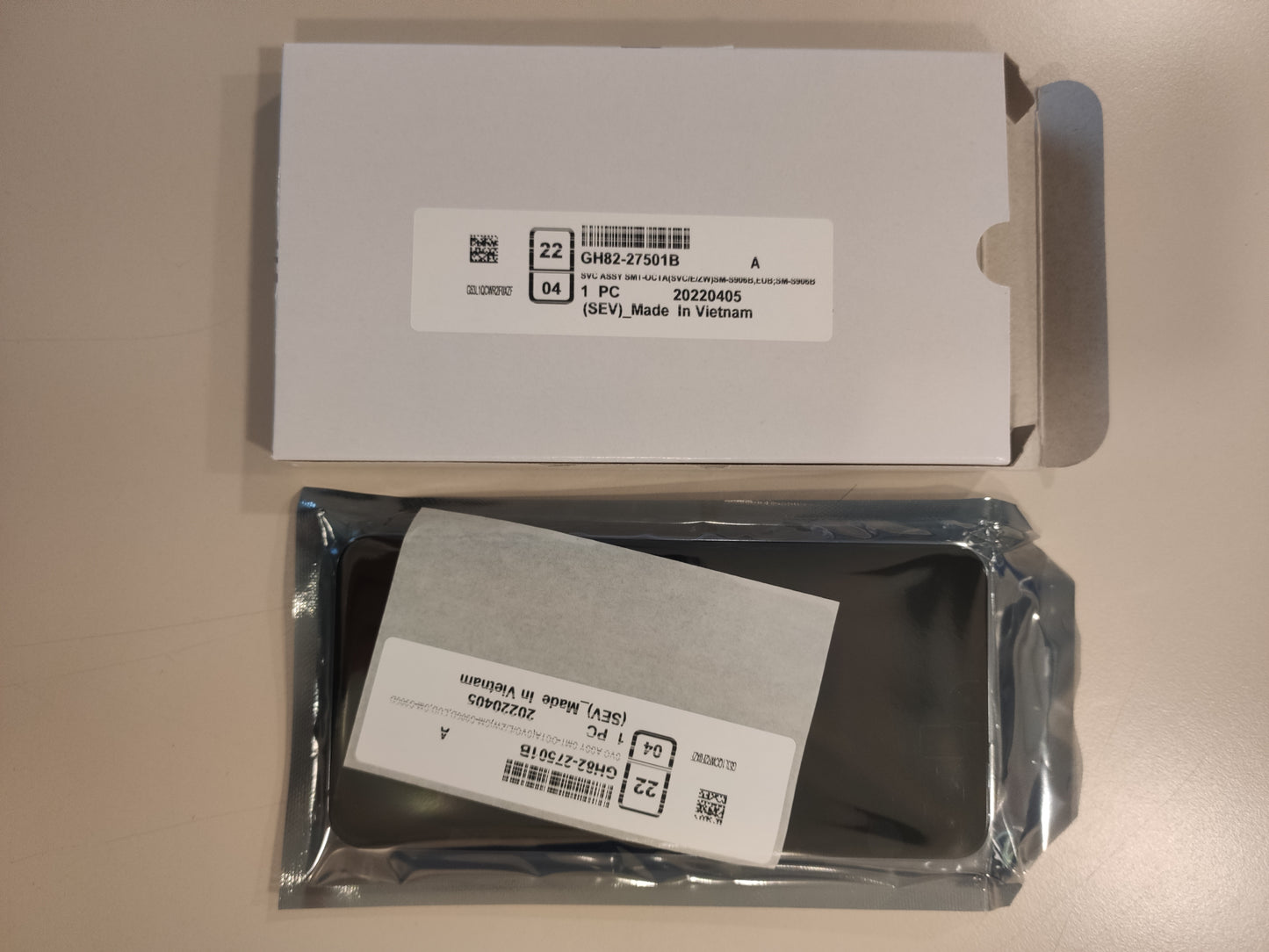 GH82-27501B – Samsung S22 PLus SM-S906 Original LCD Display Green