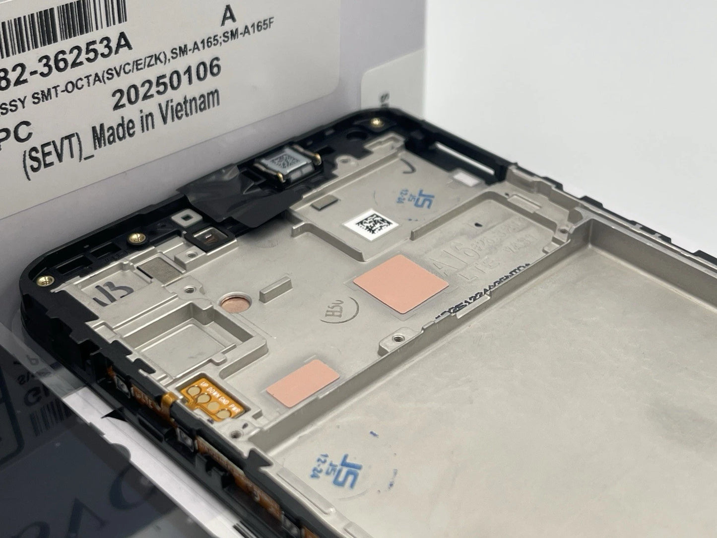 GH82-36253A – Samsung X Cover Pro SM-G715 Original LCD Display