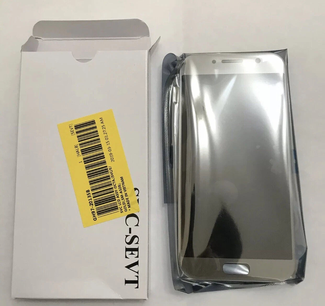 GH97-20135B – Samsung A5 (2017) SM-A520 Original LCD Display Gold