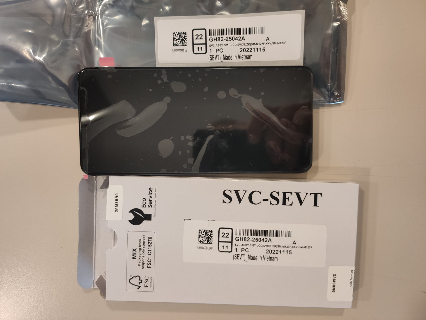 GH82-34684A – Samsung Z Fold 6 SM-F956 Original LCD Display Blue