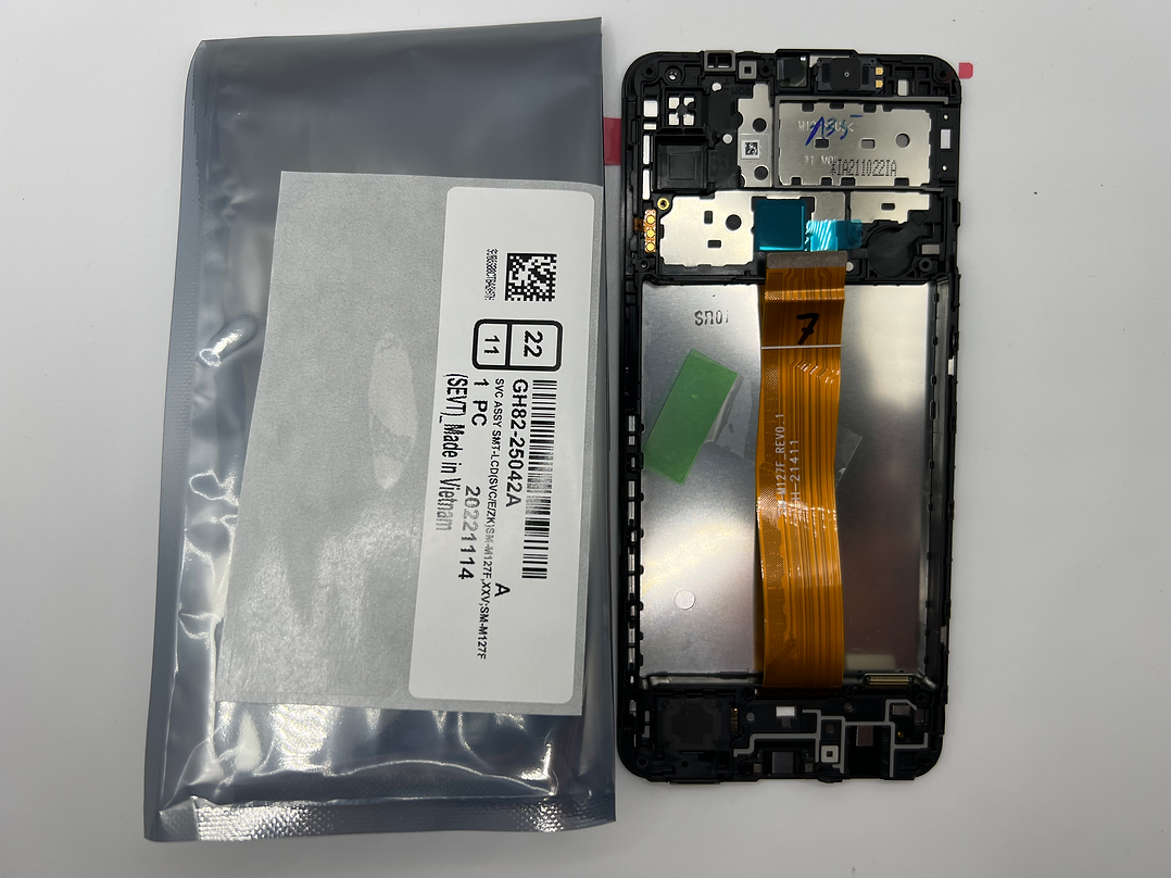 GH82-34684A – Samsung Z Fold 6 SM-F956 Original LCD Display Blue