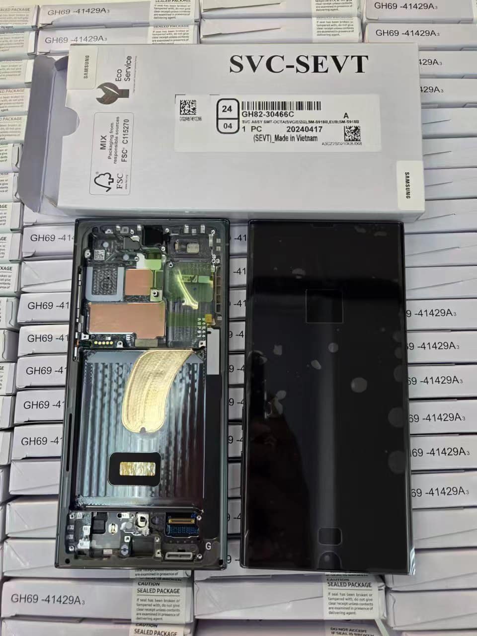 GH82-30466C – Samsung S23 Ultra SM-S918 Original LCD Display Green