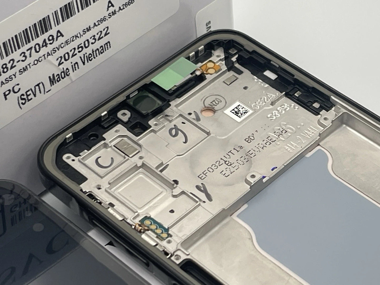 GH82-37049A – Samsung SM-A266 SM-A266 Original LCD Display Black