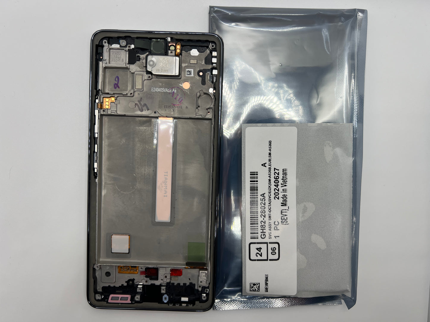 GH82-28024A – Samsung Galaxy A53 SM-A536 Original Service Pack LCD Display – Black