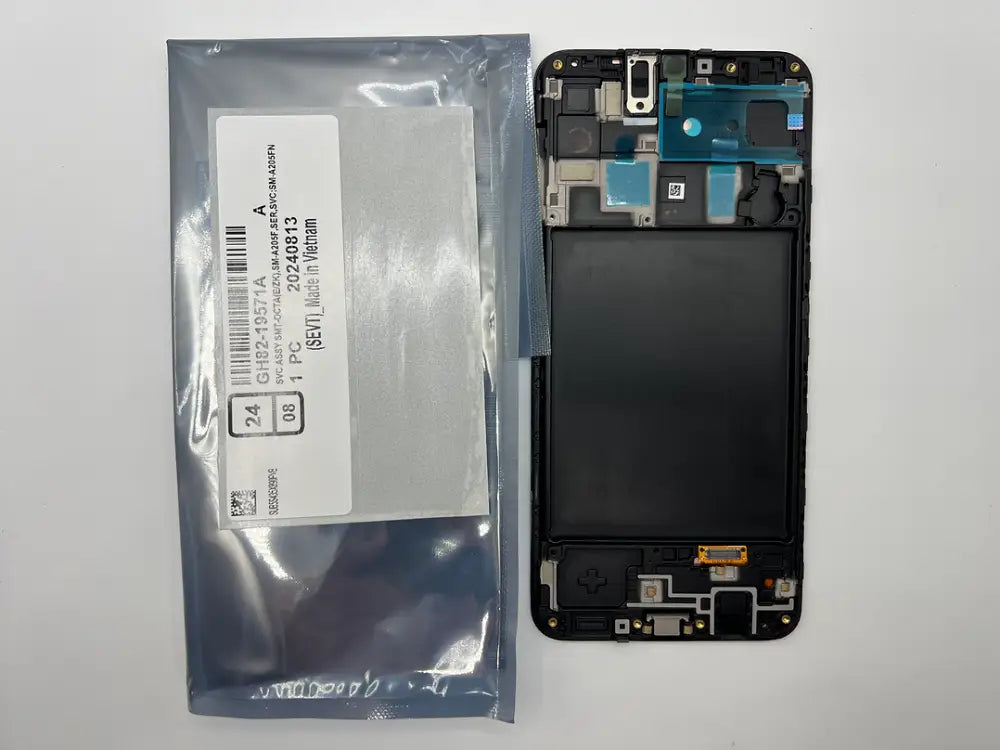 GH82-19571A – Samsung SM-A205 SM-A205 Original Service Pack LCD Display – Black Red / Red Blue / Blue Samsung Service